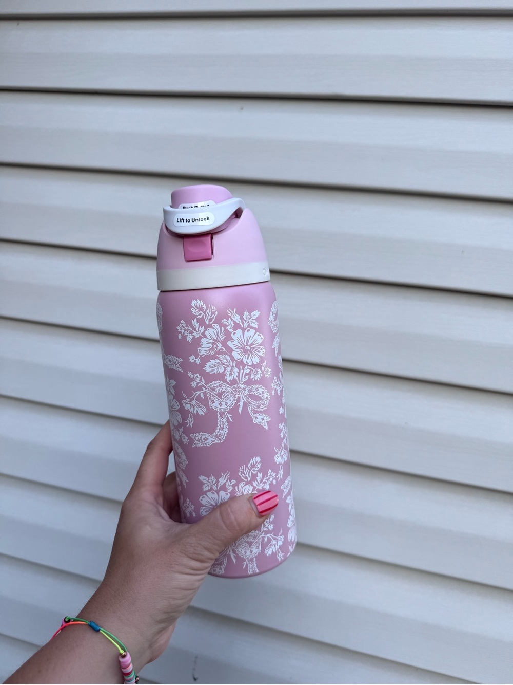 NWT Owala FreeSip 32oz Pink Ribbon Toile Floral Bow Water Bottle Coquette